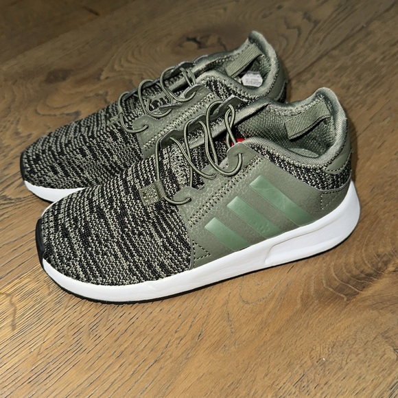 Adidas - Picture 4 of 6